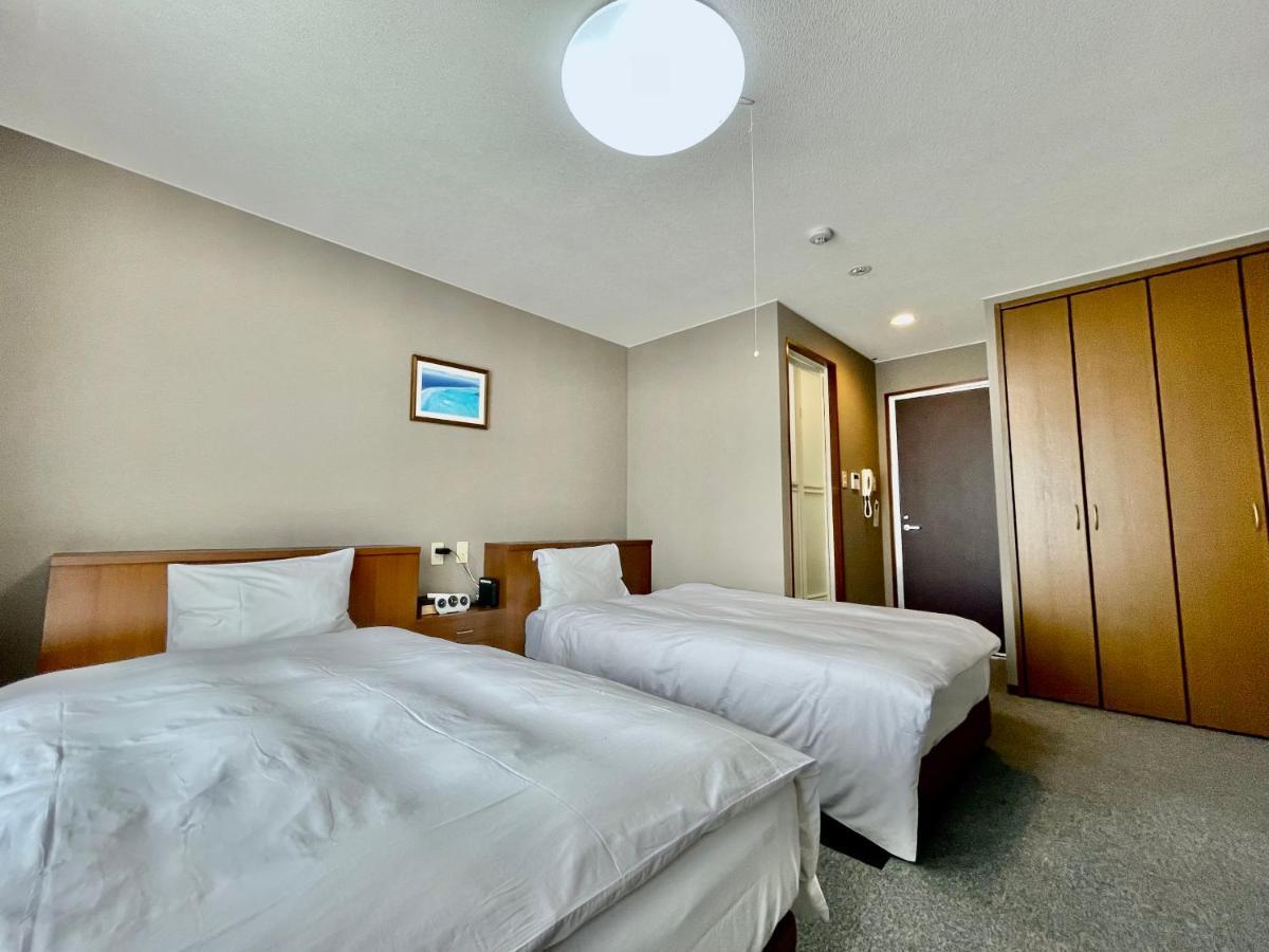 Hotel Umizola Naha Esterno foto